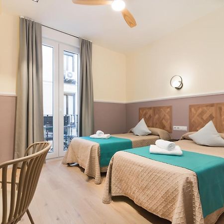 Hostal Evoke Мадрид Экстерьер фото