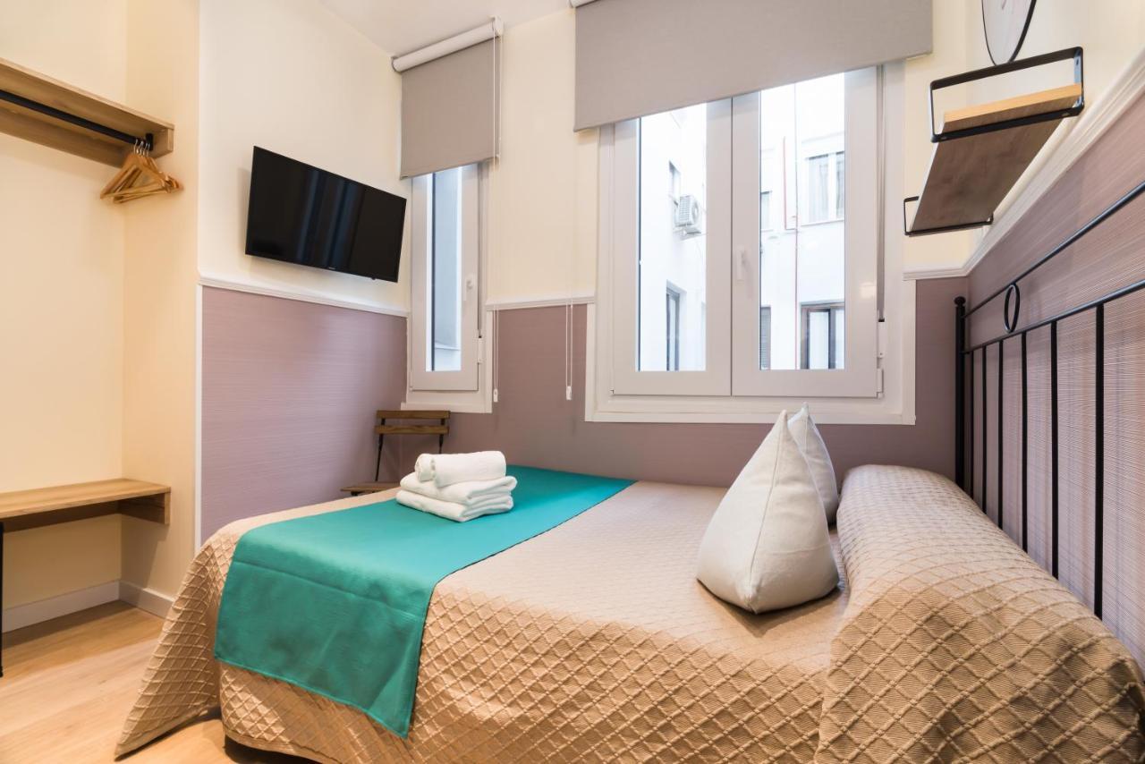 Hostal Evoke Мадрид Экстерьер фото