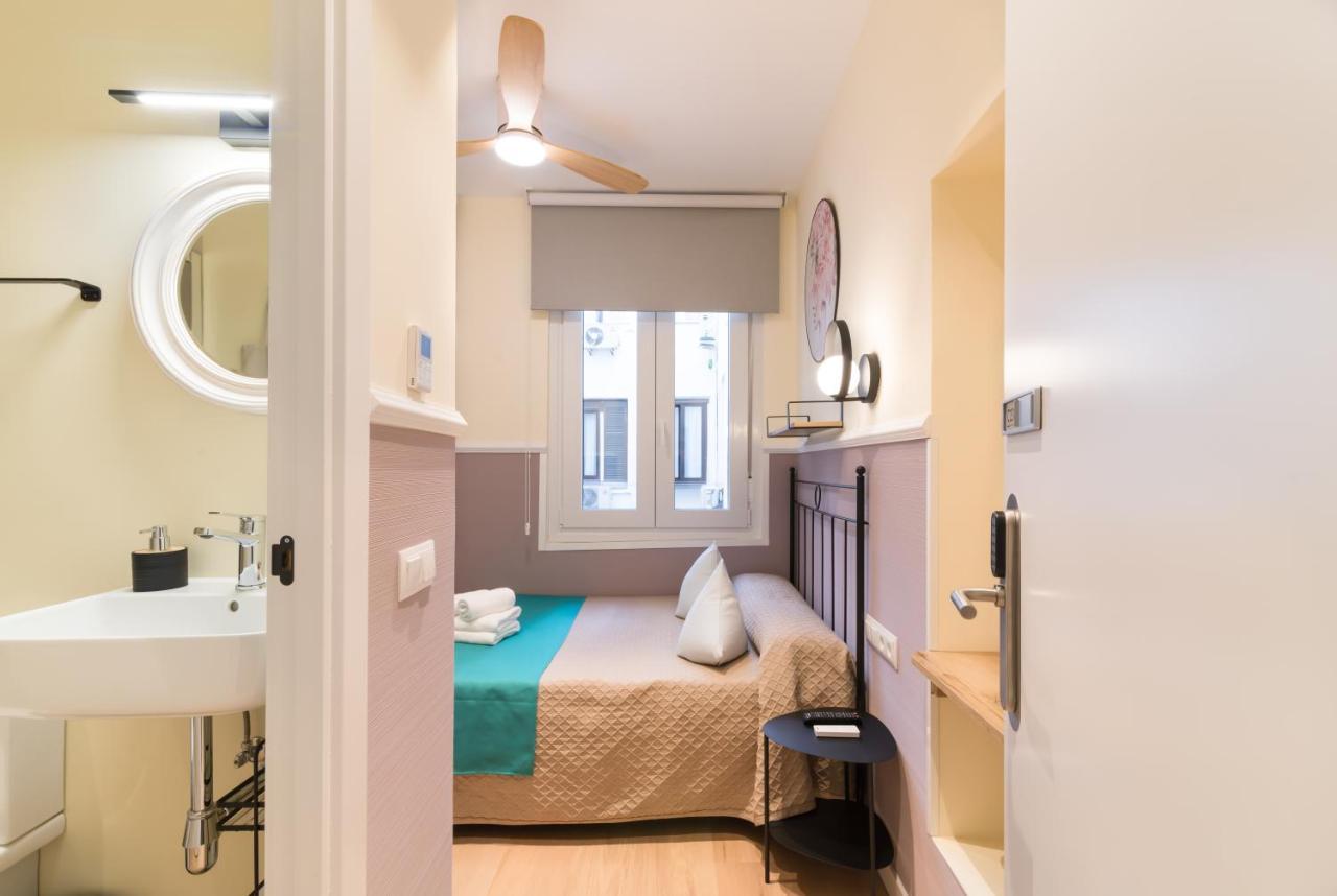 Hostal Evoke Мадрид Экстерьер фото