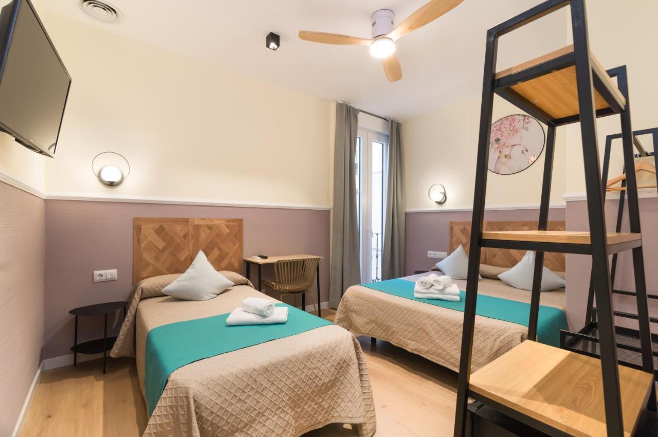 Hostal Evoke Мадрид Экстерьер фото