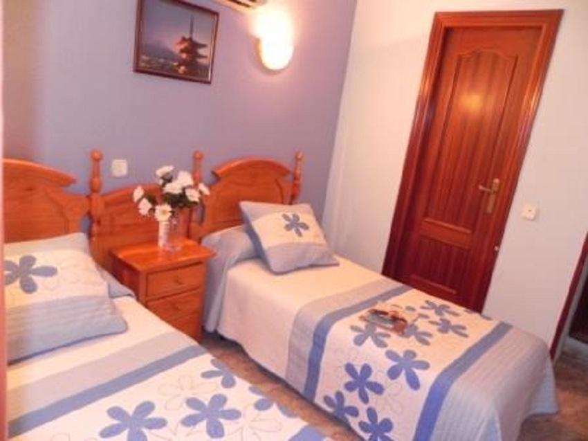 Hostal Evoke Мадрид Экстерьер фото